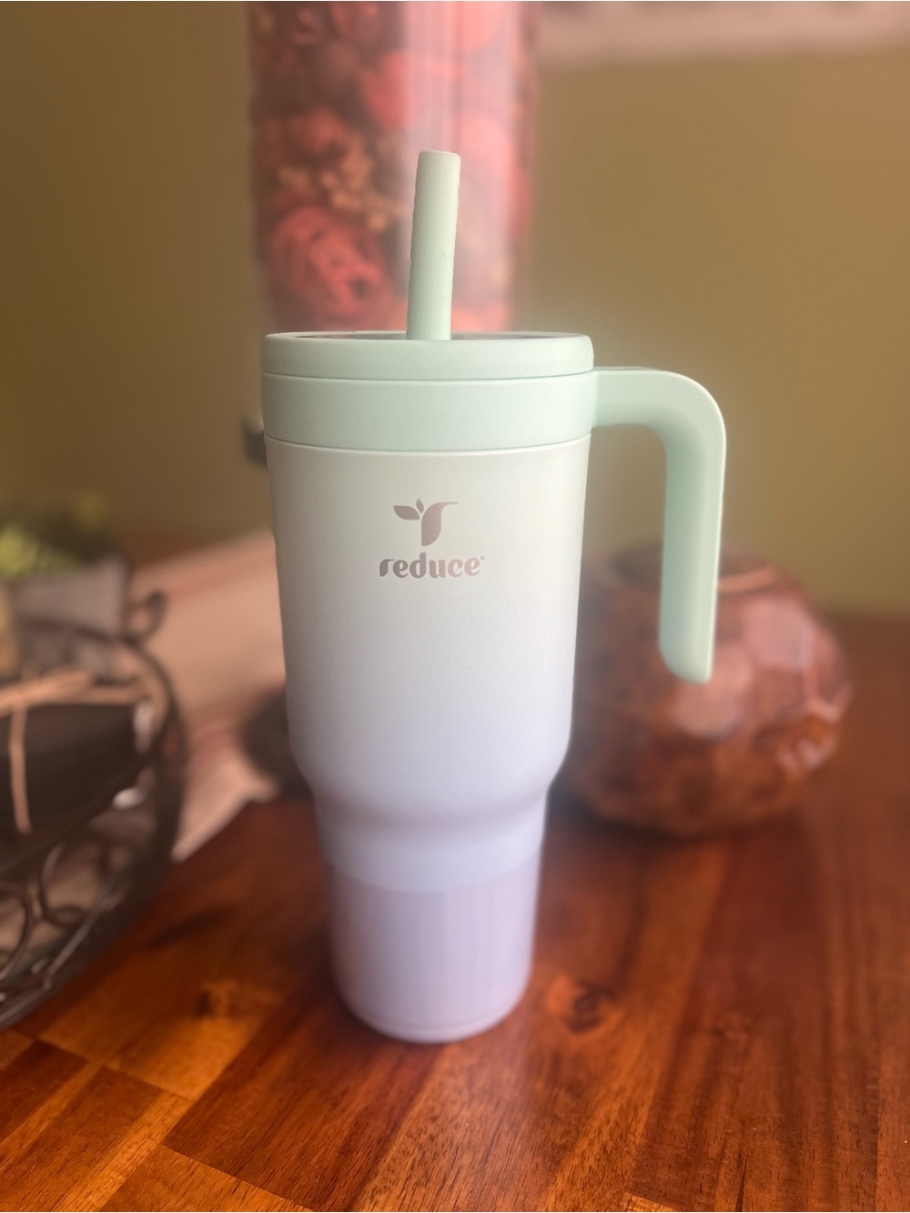 Reduce 34 oz Insulated Stainless Steel Spill Proof Tumbler NWT